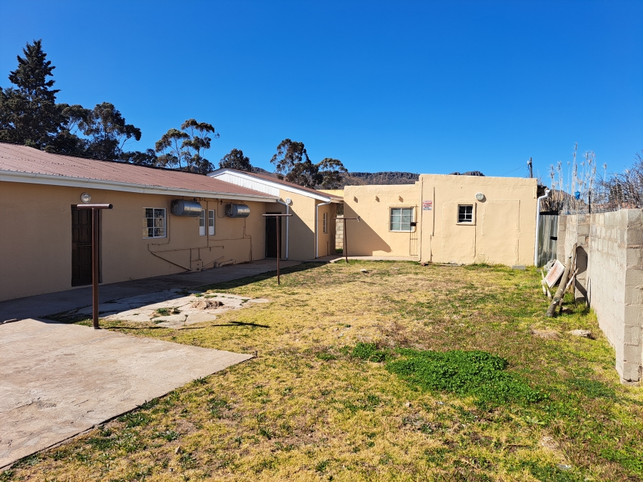5 Bedroom Property for Sale in Ezibeleni Eastern Cape